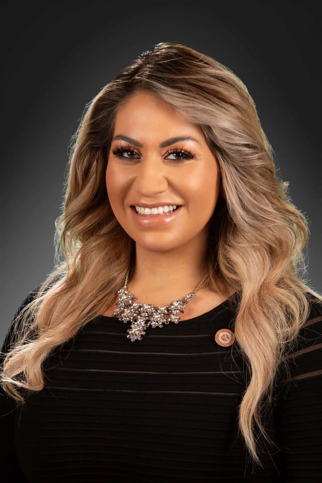 Rep. Alma Hernandez headshot